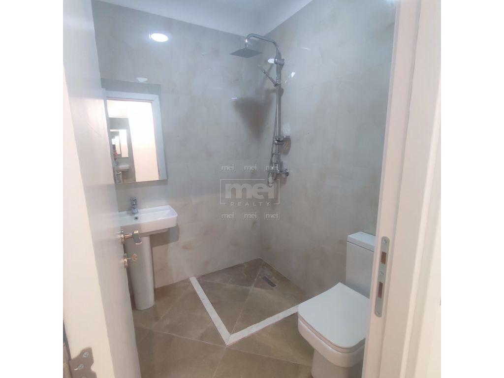 SHITET APARTAMENT 1+1, TEK KOMUNA E PARISIT