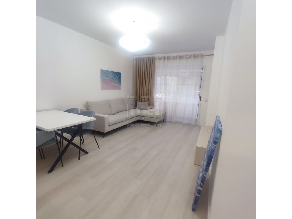 SHITET APARTAMENT 1+1, TEK KOMUNA E PARISIT