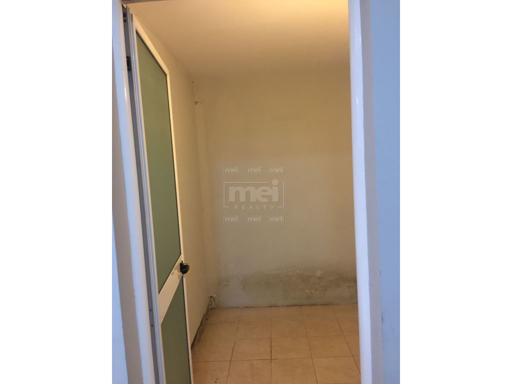 JEPET ME QERA SUPER AMBIENT TE AIR ALBANIA 150M2