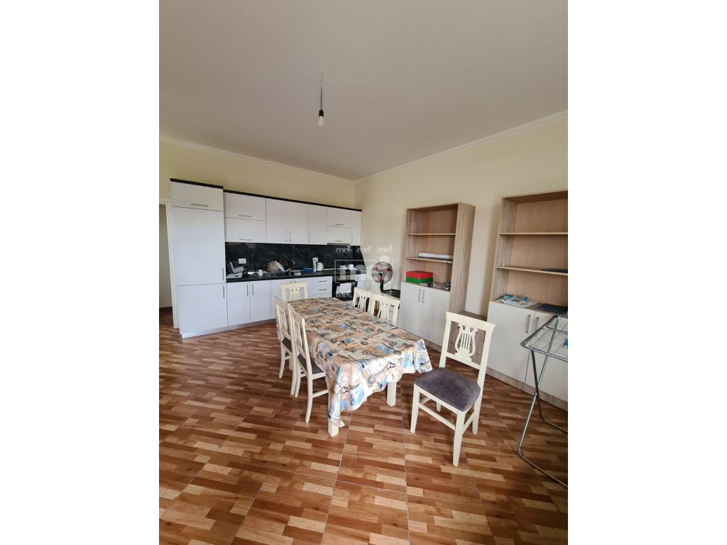 JEPET ME QIRA APARTAMENT 2+1 TEK ISH KENETA ! 2