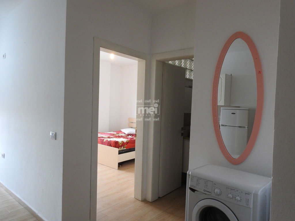 JEPET ME QIRA APARTAMENT 1+1 TEK HYRJA E DURRESIT! 3