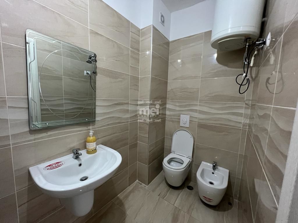 JEPET ME QIRA APARTAMENT 2+1+2 TEK RRUGA E RE E PORTIT! 11