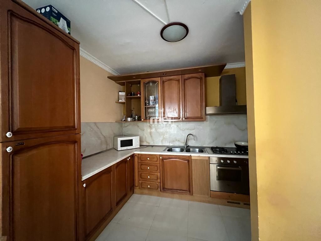 JEPET ME QIRA APARTAMENTI 2+1+2 PRANE POLIKLINIKES! 3
