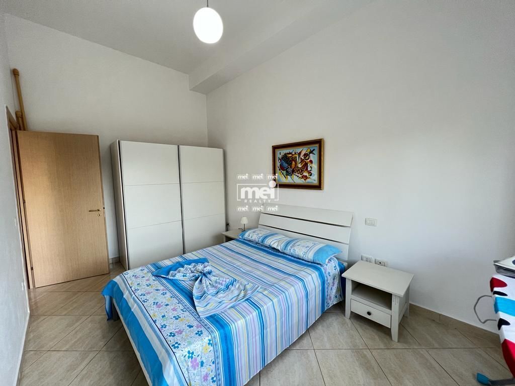 JEPET ME QIRA APARTAMENT 1+1+2 NE HEKURUDHA 5