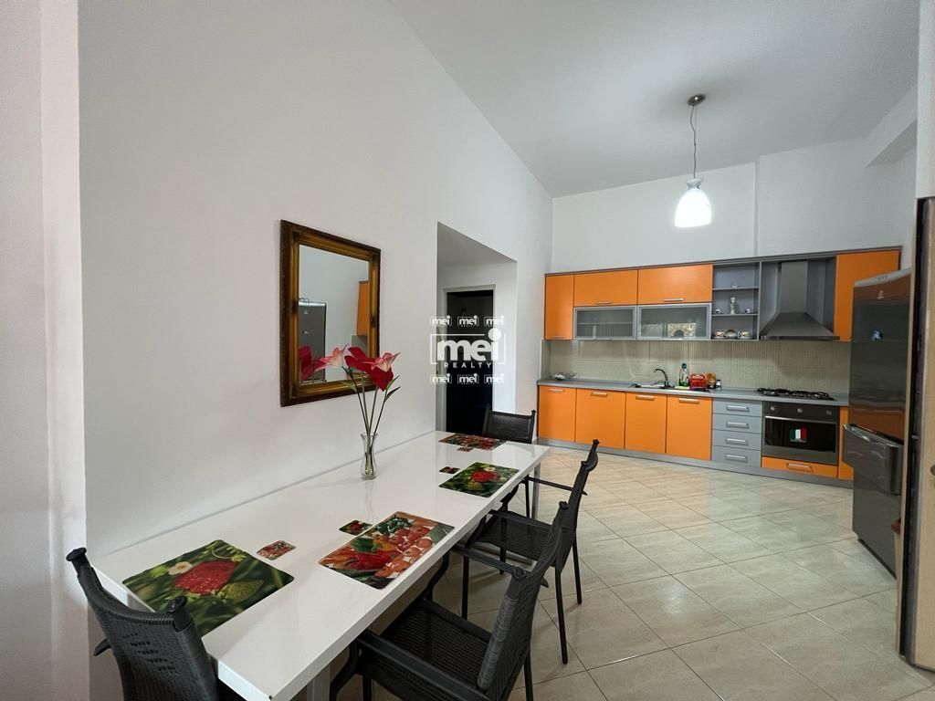 JEPET ME QIRA APARTAMENT 1+1+2 NE HEKURUDHA