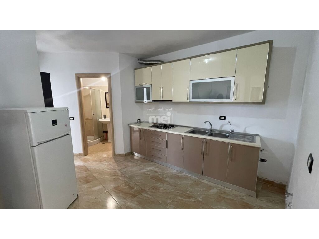 JEPET APARTAMENT 1+1 PER QIRA PRANE  SHKOLLE GJERGJ KASTRIOTI! 2