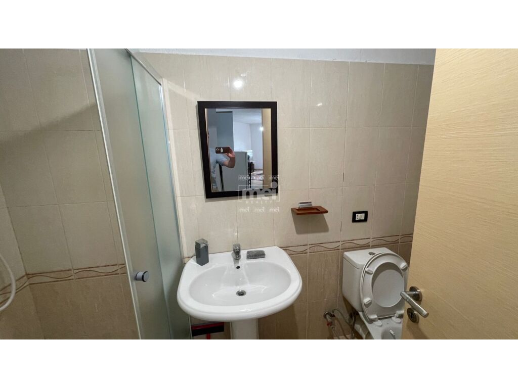 JEPET APARTAMENT 1+1 PER QIRA PRANE  SHKOLLE GJERGJ KASTRIOTI! 3