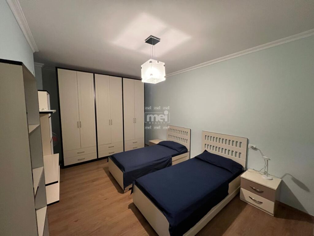 JEPET ME QIRA SUPER APARTAMENT 2+1TEK STACIONI TRENIT! 5