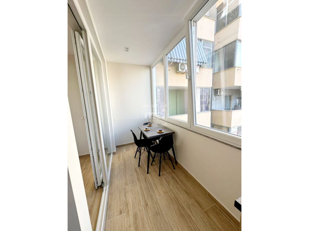 JEPET ME QIRA APARTAMENT 1+1 NE HEKURUDHA! 10