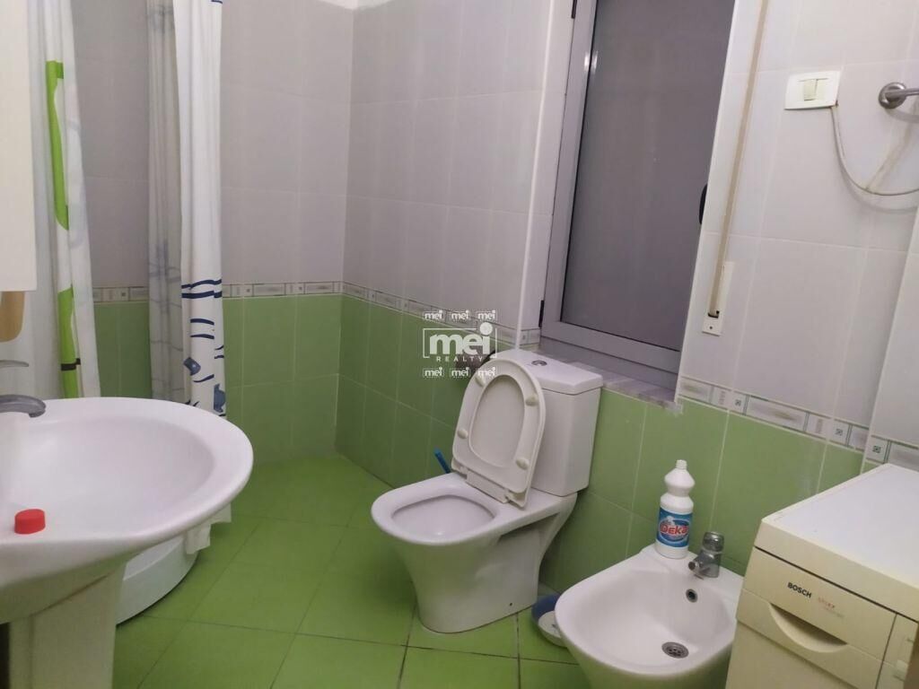 JEPET ME QIRA APARTAMENTI 3+1+2 PLAZH ILIRIA 6