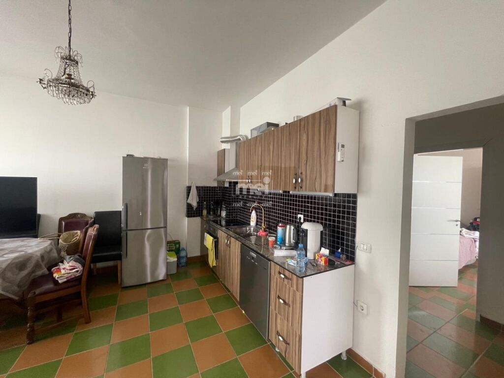 SHITET APARTAMENT 2+1+2 TEK MALI ROBIT!