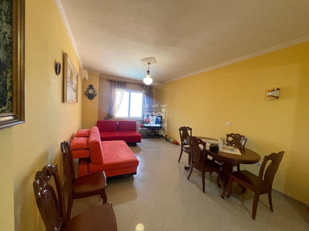 SHITET APARTAMENT 1+1 ME PAMJE DETI PRANE GRANDE BLUE FAFA! 2