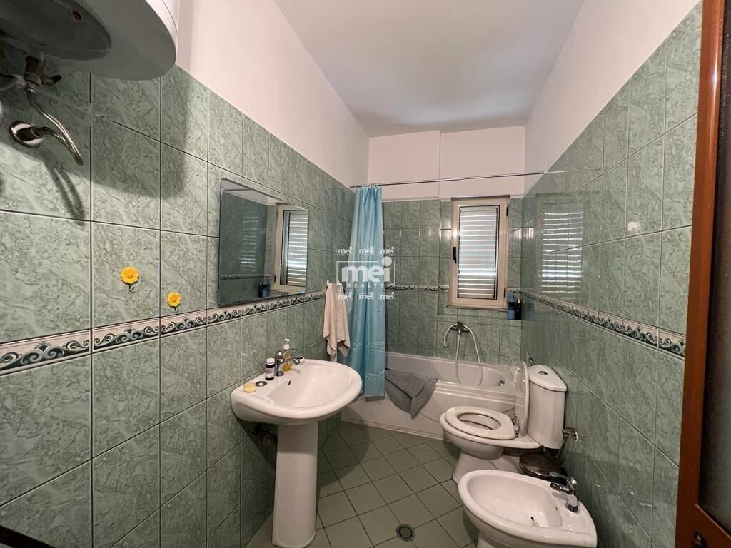 SHITET APARTAMENT 2+1+GARAZHD PRANE KAZAZIT, LAGJIA 5! 10