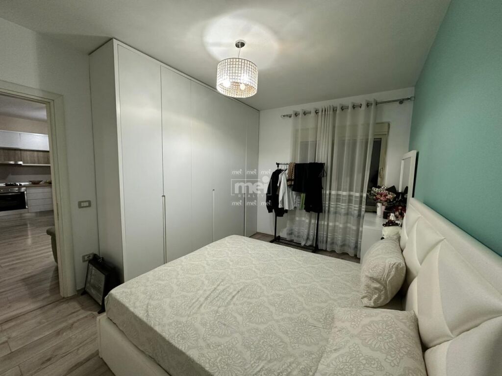 JEPET ME QIRA APARTAMENT 1+1 TEK ISH RAJONI ! 6