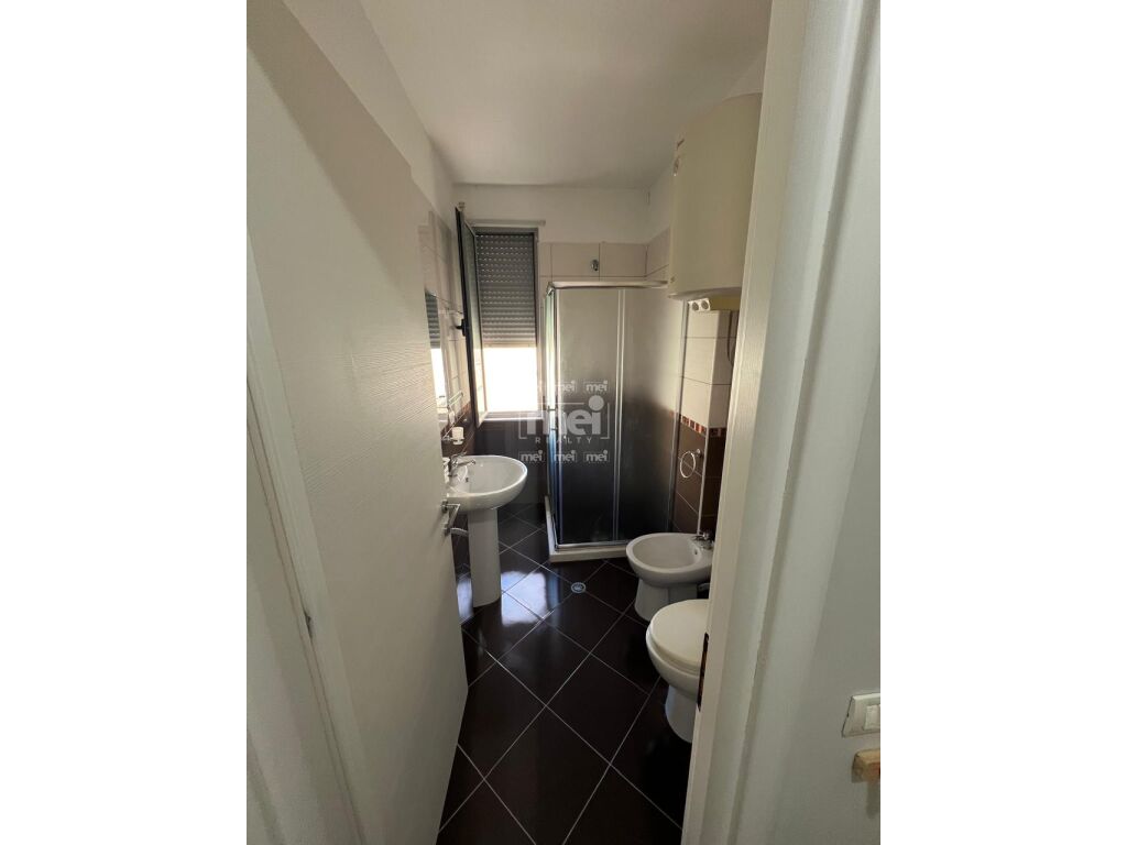 JEPET ME QIRA APARTAMENT 2+1+2 NE VOLLGA! 10