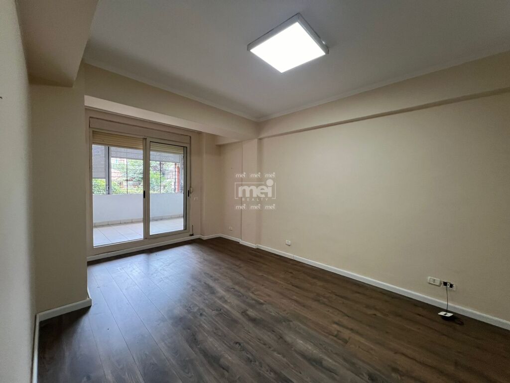 JEPET ME QIRA AMBIENT KOMERCIAL NE QENDER! 3