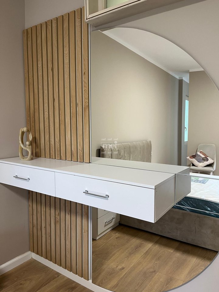 SHITET APARTAMENT 3+1+2+VERANDE NE VOLLGA!