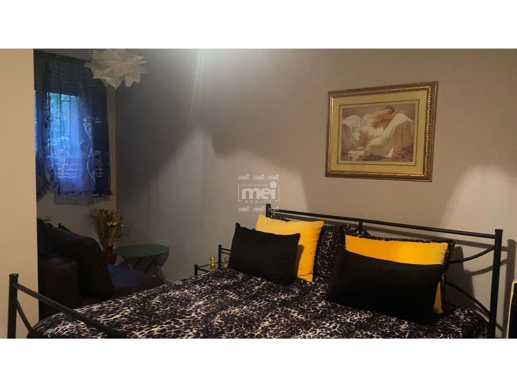 SHITEN 2 APARTAMENTE 1+1 NE SHKEMB NE VIJ TE TRETE ME DETIN  PRANE MAJESTIK ! 7