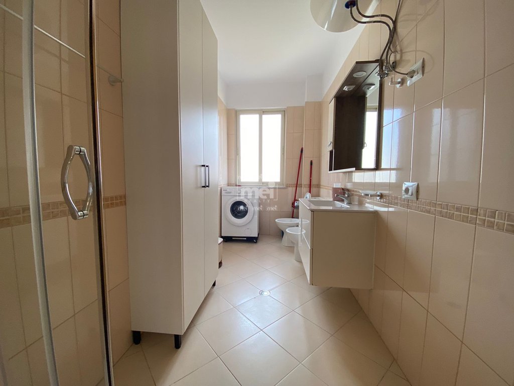 JEPET ME QIRA APARTAMENT 1+1 TEK URA E DAJLANIT! 8