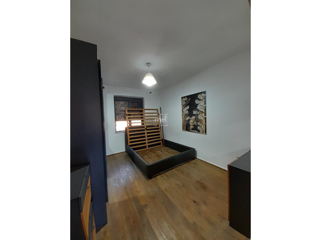 SHITET APARTAMENT 1+1 PRANE ZJARREFIKESES ! 4