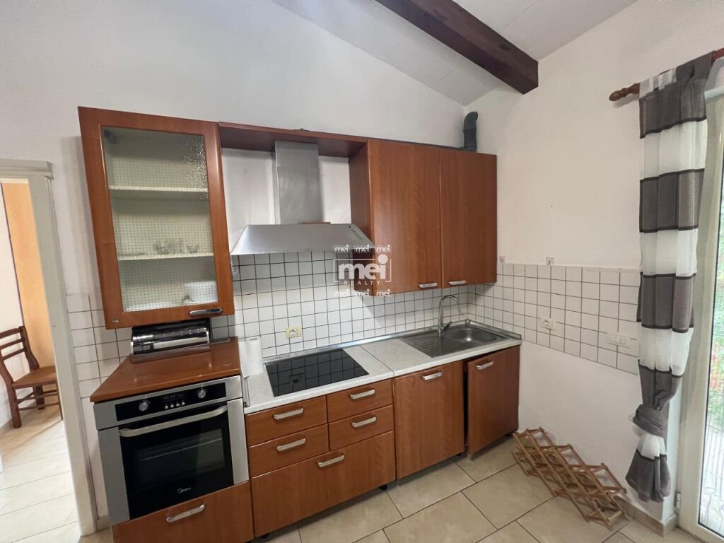 JEPET ME QIRA APARTAMENT 2+1 NE VOLLGA + POST PARKIMI! 5
