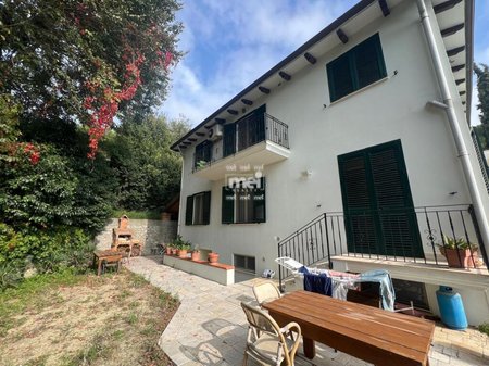 JEPET ME QIRA APARTAMENT 2+1 NE VOLLGA + POST PARKIMI!