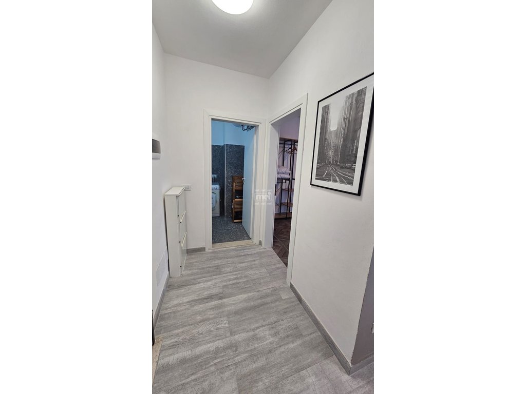 JEPET ME QIRA APARTAMENT 1+1 TEK VILA E ZOGUT 4
