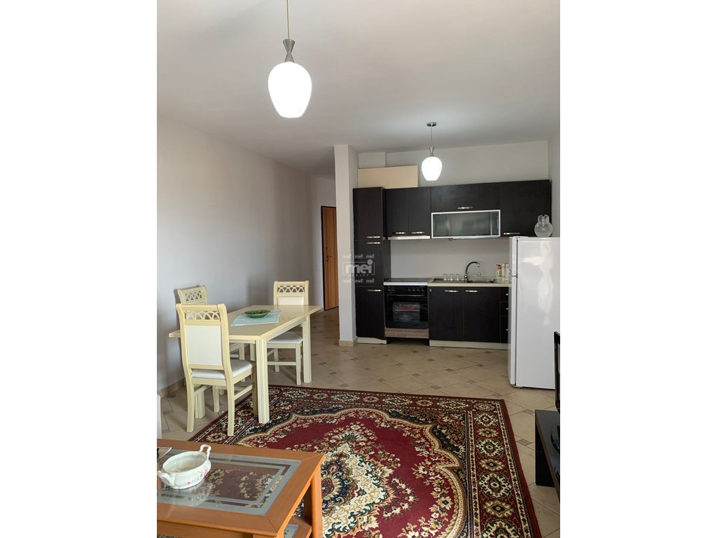 JEPET ME QIRA APARTAMENT ME PAMJE NGA DETI ! 2