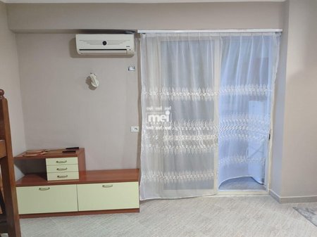 JEPET ME QIRA GARSONIERE NE ILIRIA!