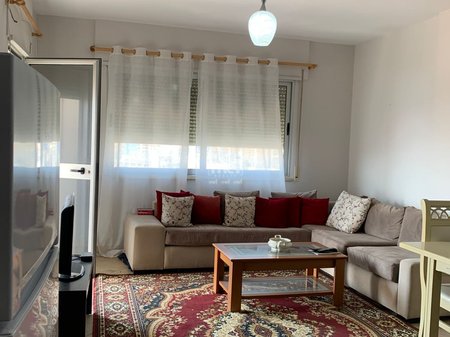 JEPET ME QIRA APARTAMENT ME PAMJE NGA DETI !