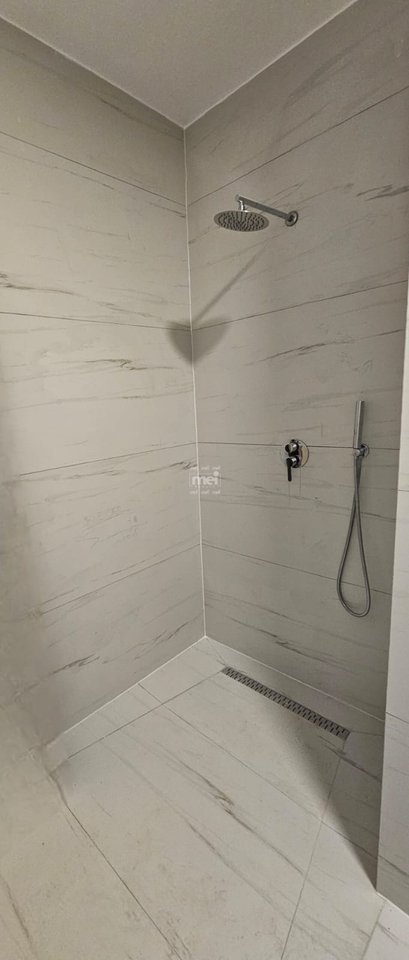 SHITET APARTAMENT 2+1 TEK VILA E ZOGUT
