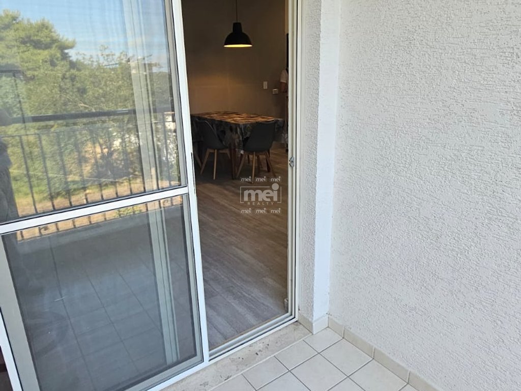 JEPET ME QIRA APARTAMENT 1+1 TEK VILA E ZOGUT