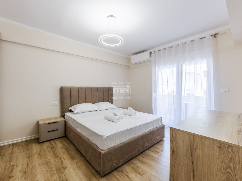 SHITET APARTAMENT 2+1 TE RRUGA E RE E PORTIT! 11