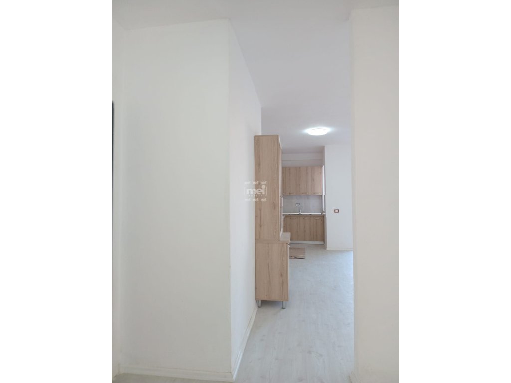 JEPET ME QIRA APARTAMENT 3+1+2 PRANE UJESJELLESIT! 5