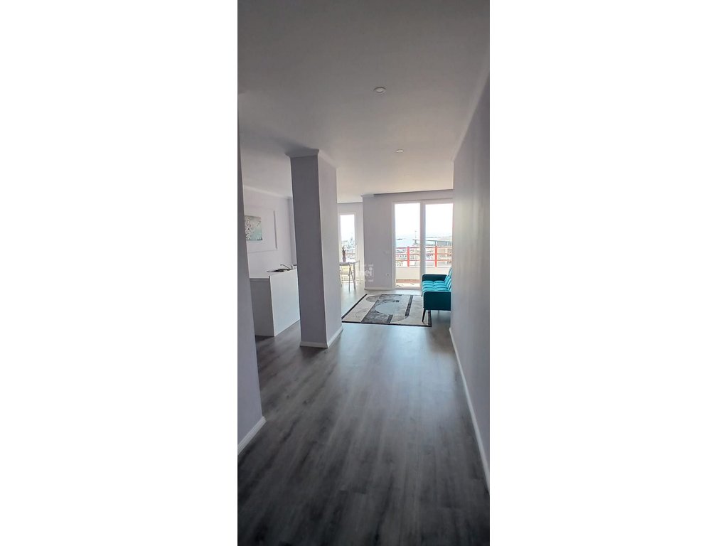 SHITET APARTAMENT 1+1 ME PAMJE NGA DETI PRANE STACIONIT TE TRENIT! 3