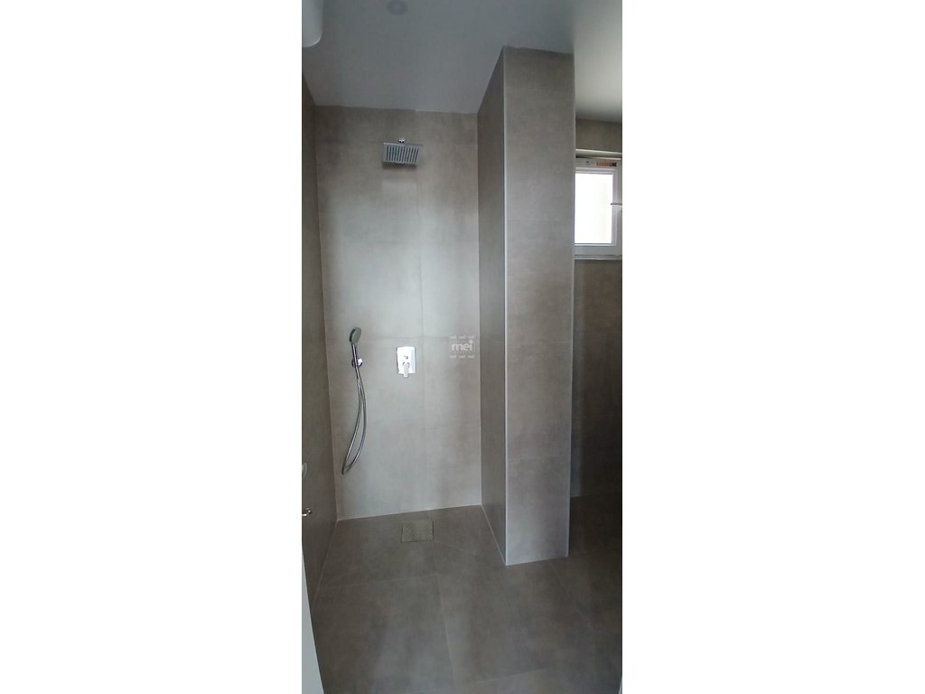 SHITET APARTAMENT 1+1 ME PAMJE NGA DETI PRANE STACIONIT TE TRENIT! 11