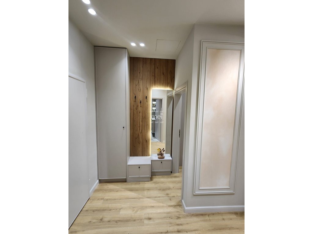 SHITET APARTAMENT 1+1 TE ILIRIA PLAZH! 7