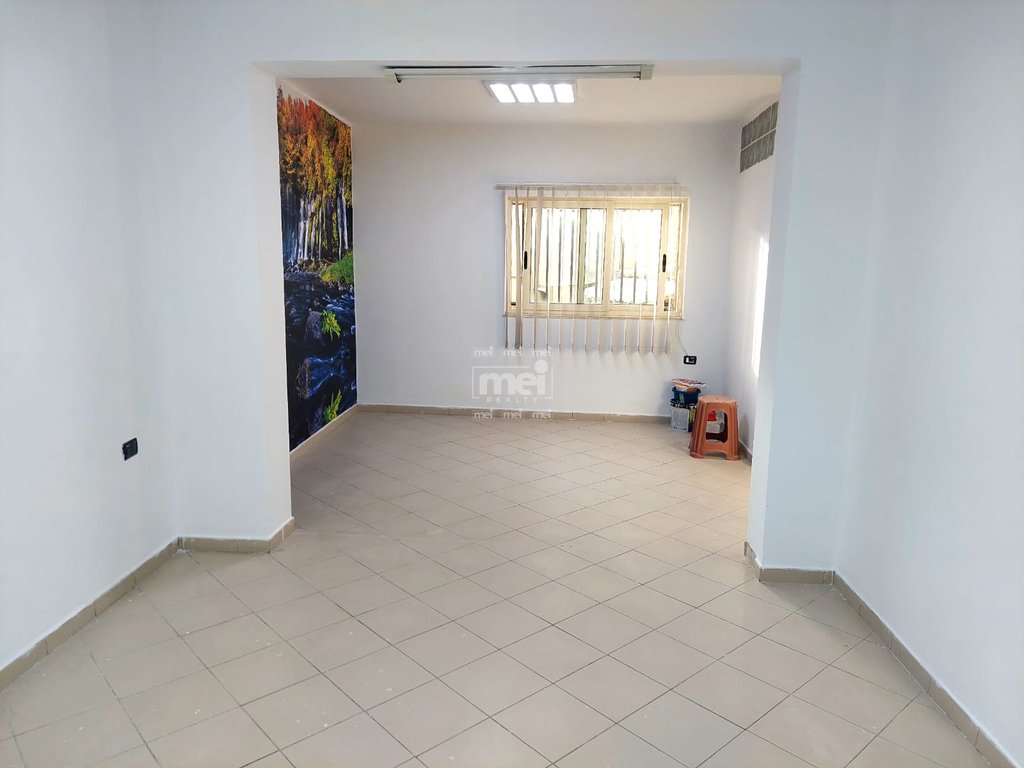 JEPET ME QIRA AMBIENT BIZNESI NE BULEVARDIN KRYESOR !