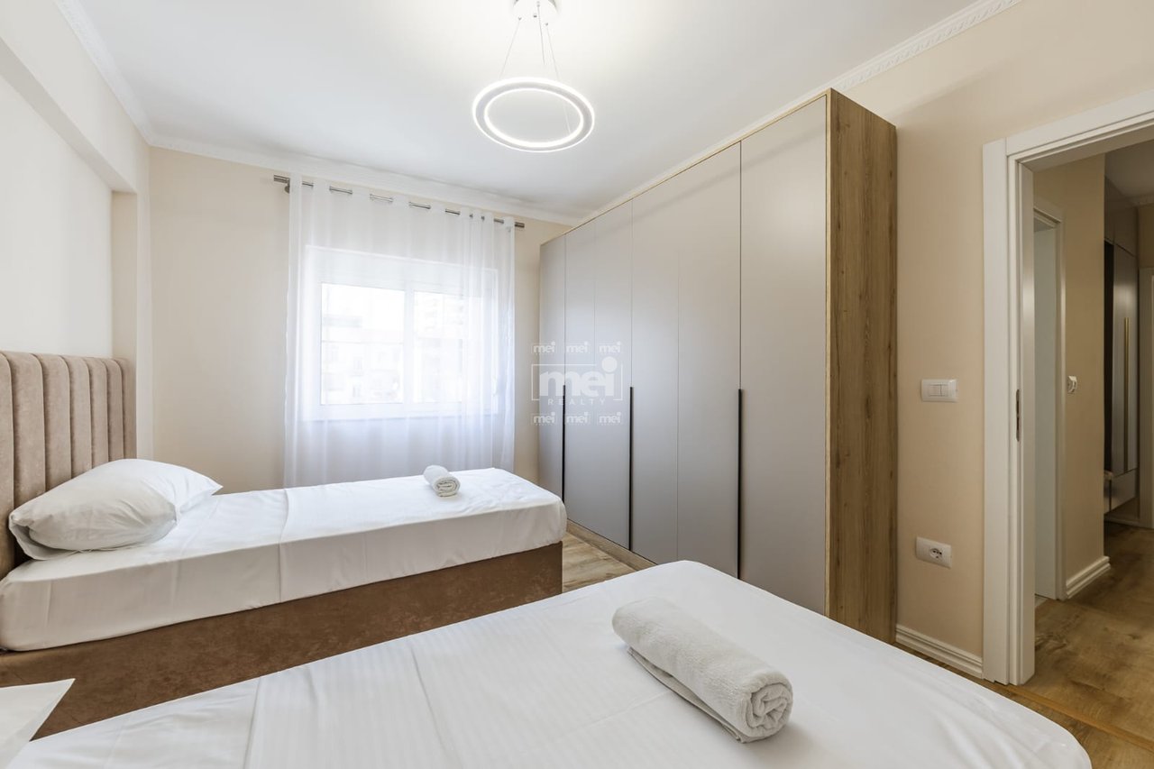 VENDESI APPARTAMENTO 2+1 IN VIA NUOVA DEL PORTO!
