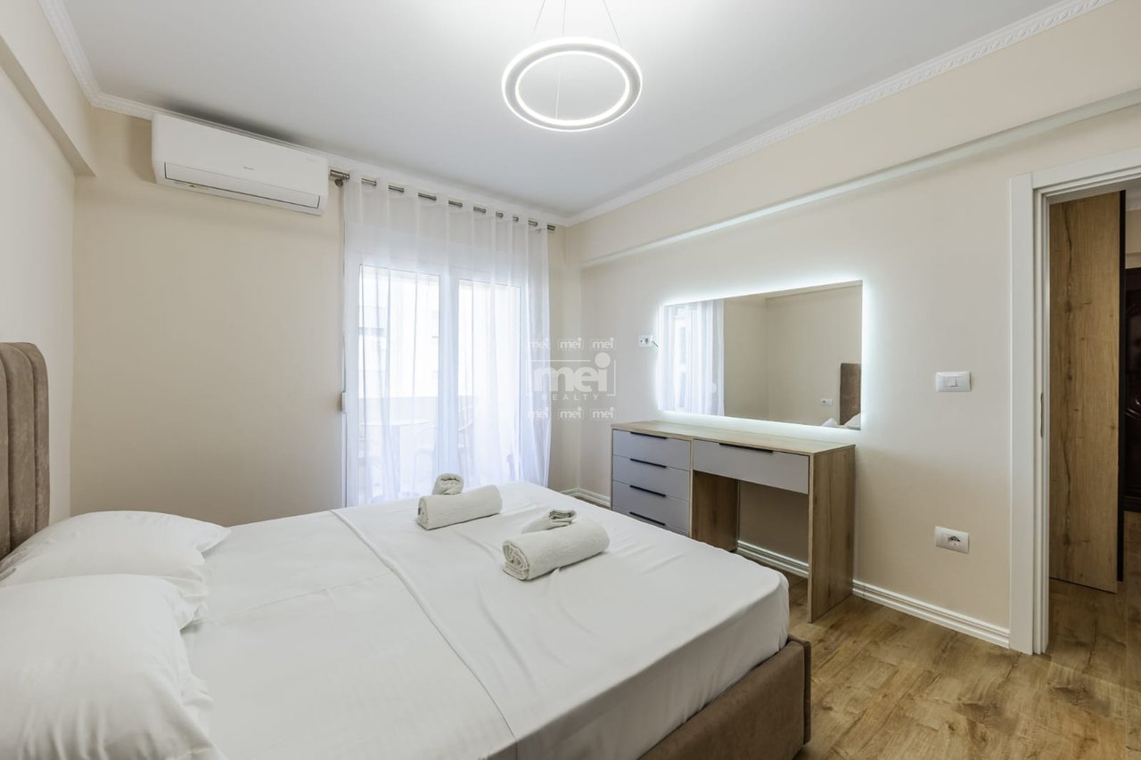 VENDESI APPARTAMENTO 2+1 IN VIA NUOVA DEL PORTO!