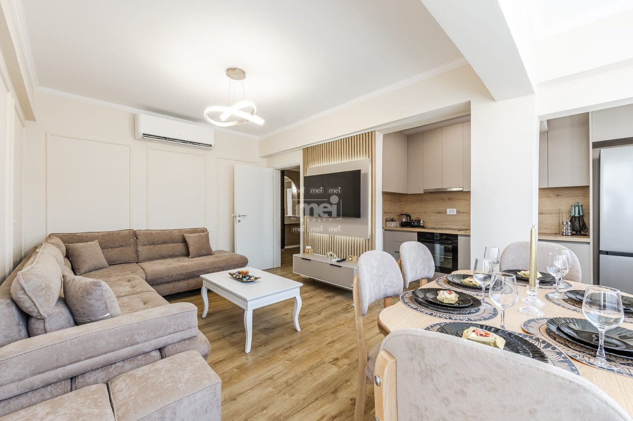 VENDESI APPARTAMENTO 2+1 IN VIA NUOVA DEL PORTO!