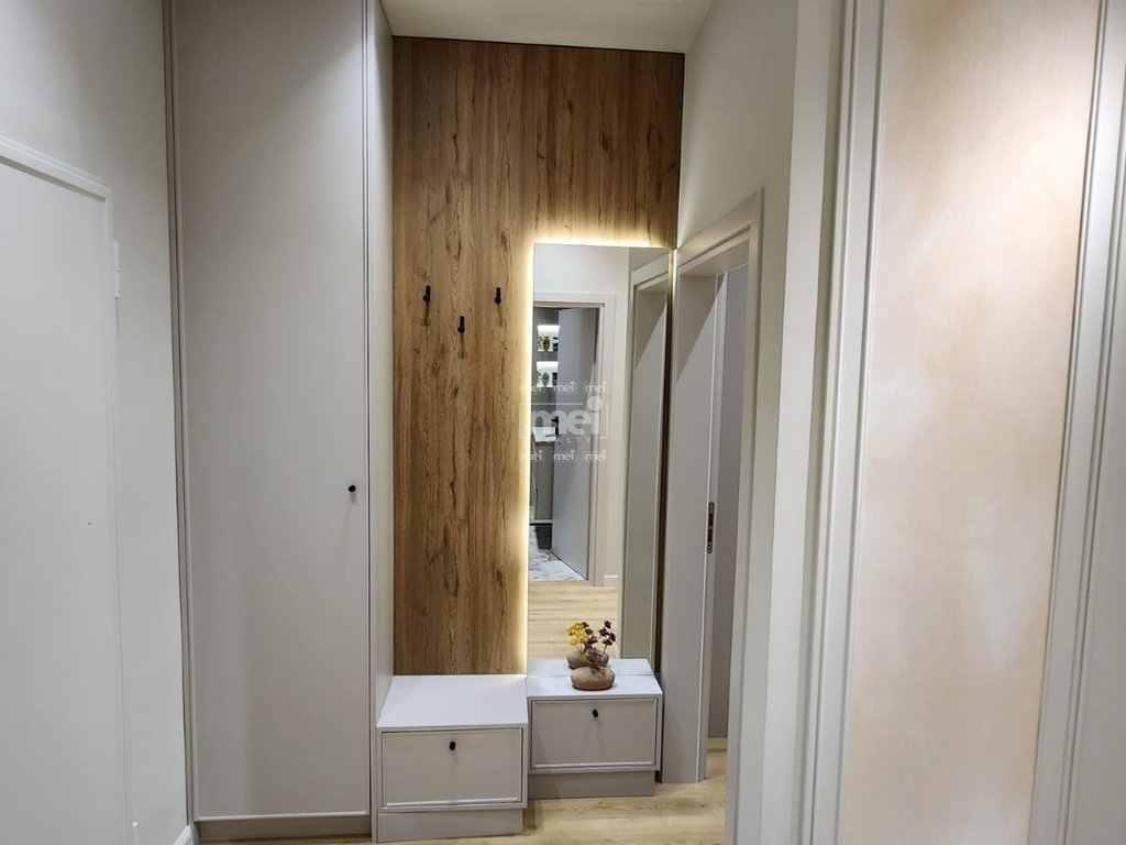 SHITET APARTAMENT 1+1 TE ILIRIA PLAZH!