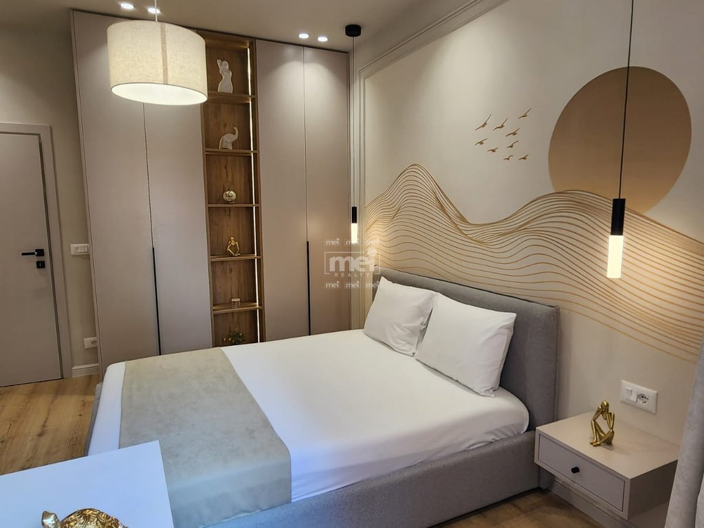 SHITET APARTAMENT 1+1 TE ILIRIA PLAZH!