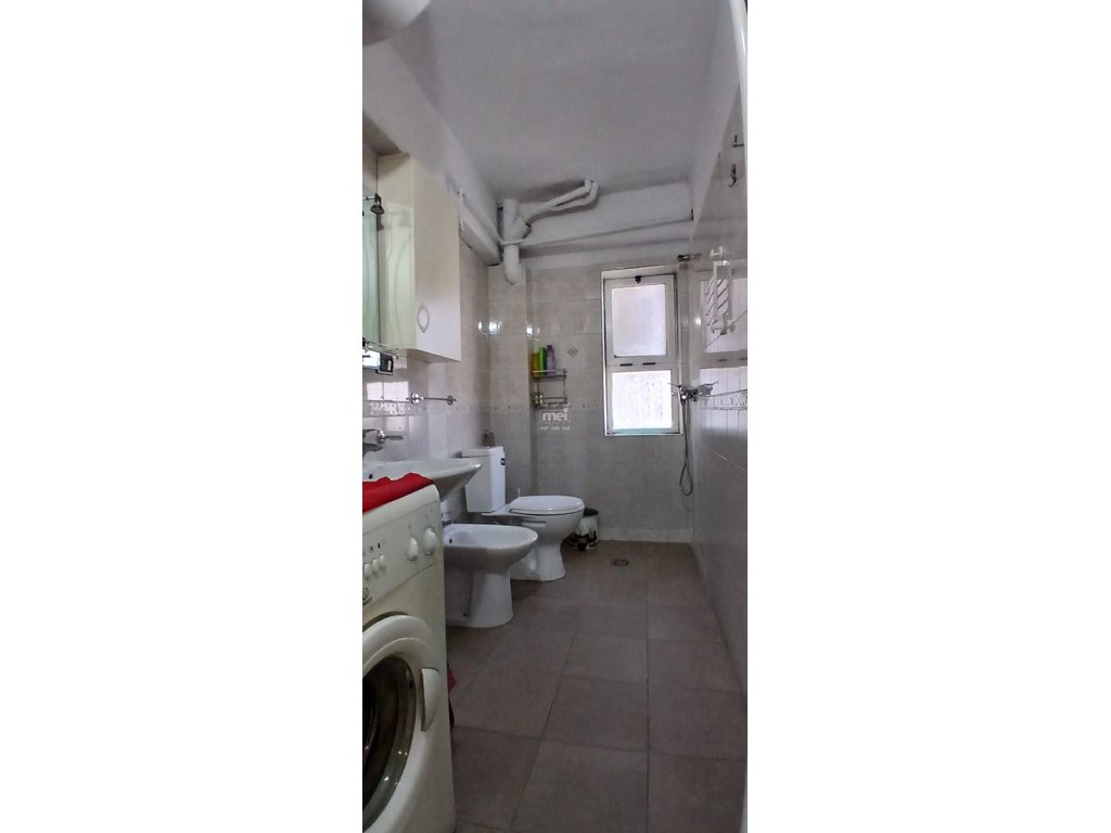 JEPET ME QIRA APARTAMENT 3+1 PRANE STACIONIT TE TRENIT! 11
