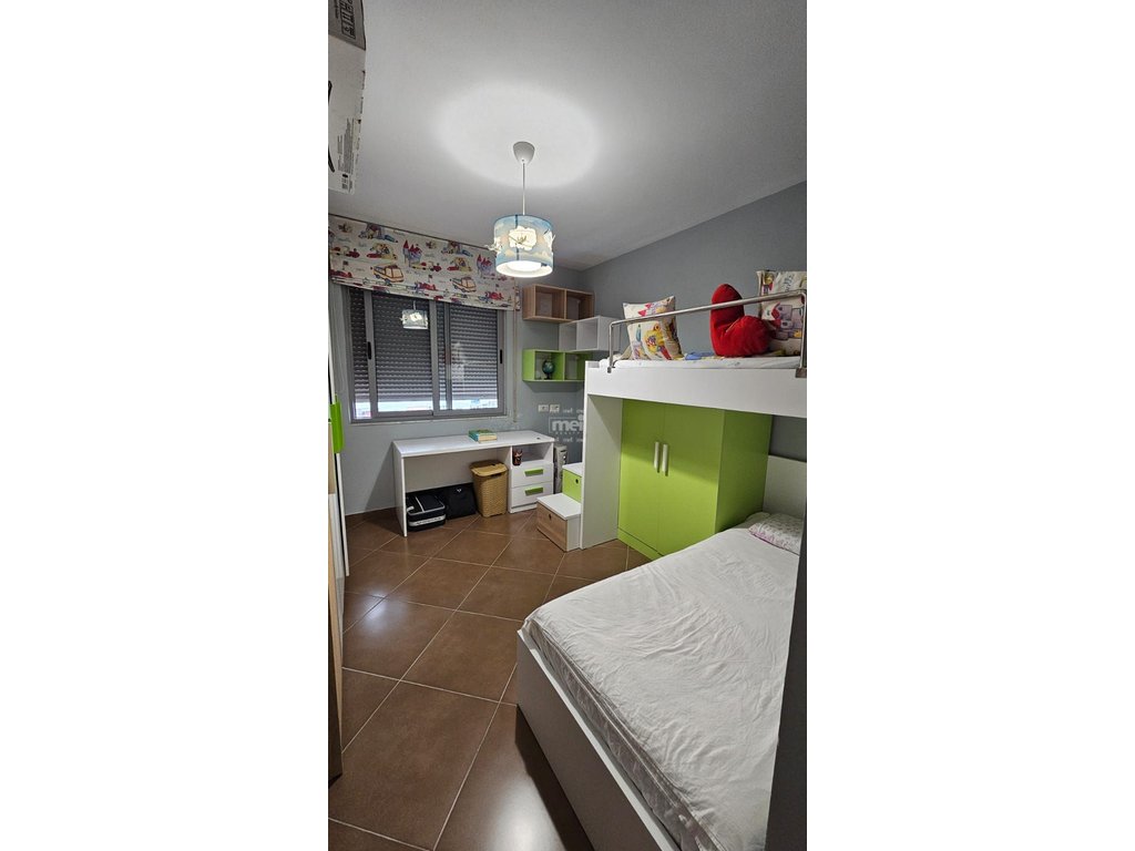 JEPET ME QIRA APARTAMENT 2+1 TEK ISH URT-ja! 6