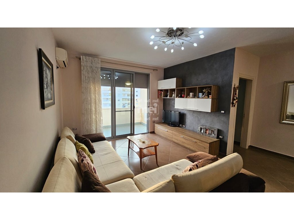JEPET ME QIRA APARTAMENT 2+1 TEK ISH URT-ja!