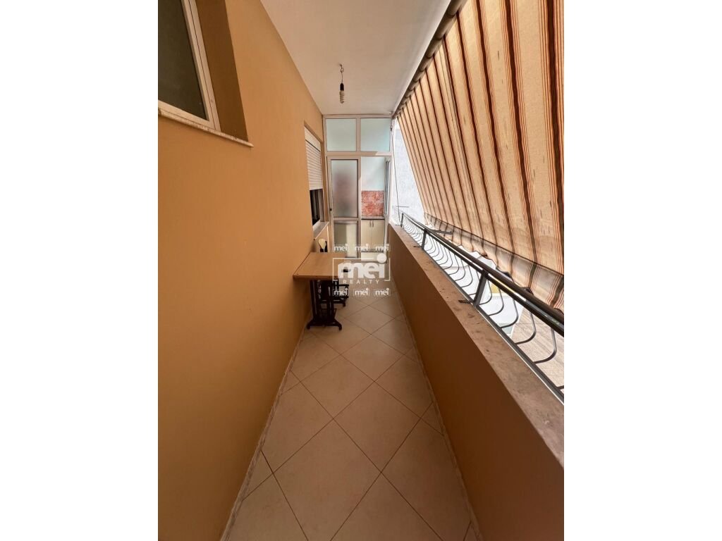 JEPET ME QIRA APARTAMENT 2+1+2 TE ISH URT! 3