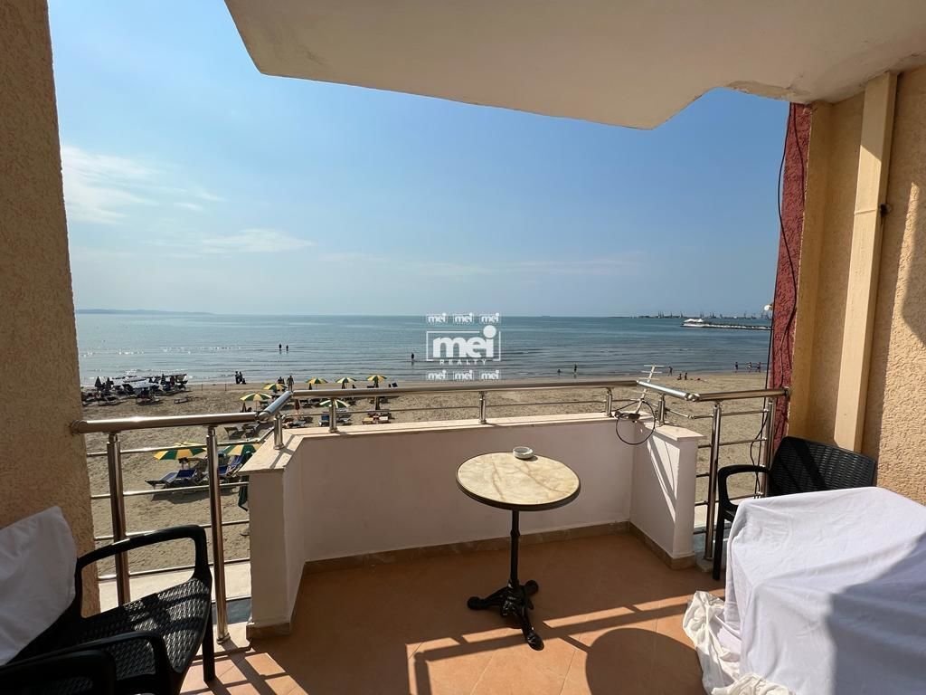 JEPET ME QIRA APARTAMENT 2+1 TEK RROTA KUQE ME PAMJE NGA DETI
