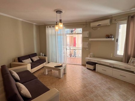 SHITET APARTAMENT 1+1 NE SHKEMB KAVAJE ME PAMJE DETI!