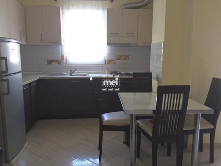JEPET ME QIRA APARTAMENT 1+1 TEK RROTA KUQE